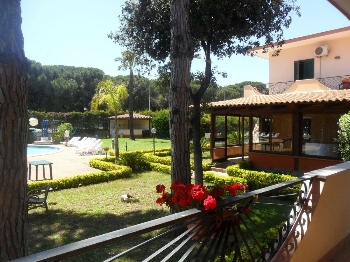 Hotel Thaire 2*