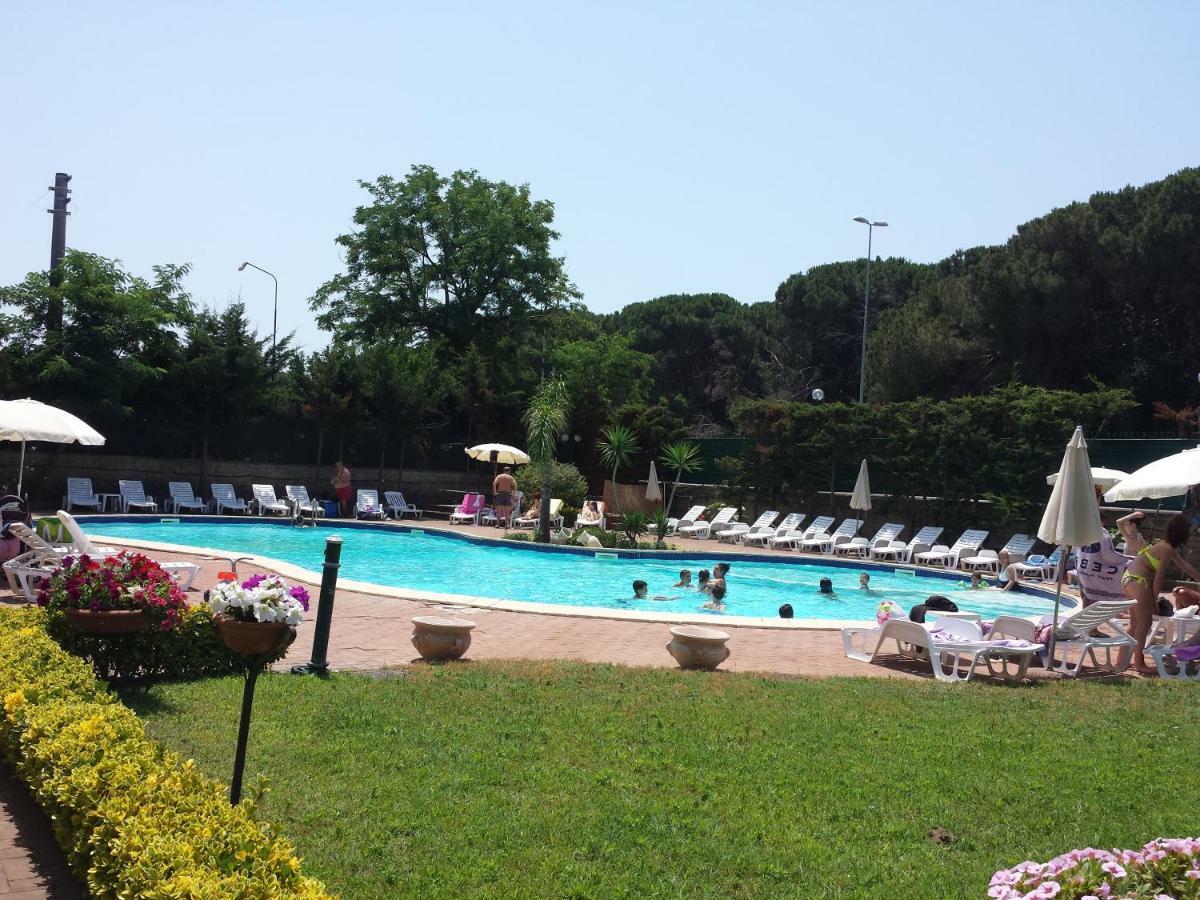 Thaire Castel Volturno