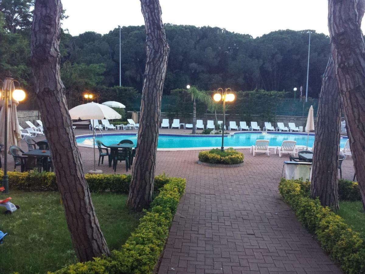 Thaire Hotel Castel Volturno